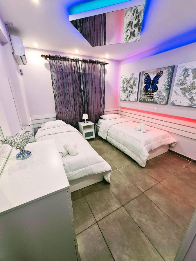 Hidden Lights Deluxe Apartment ไอยานาปา ภายนอก รูปภาพ