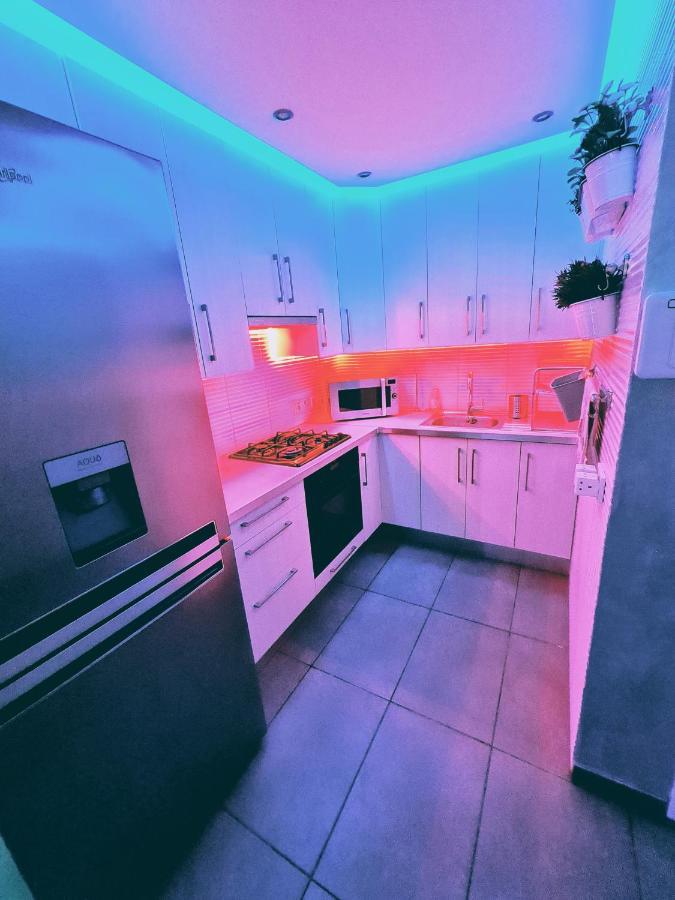 Hidden Lights Deluxe Apartment ไอยานาปา ภายนอก รูปภาพ