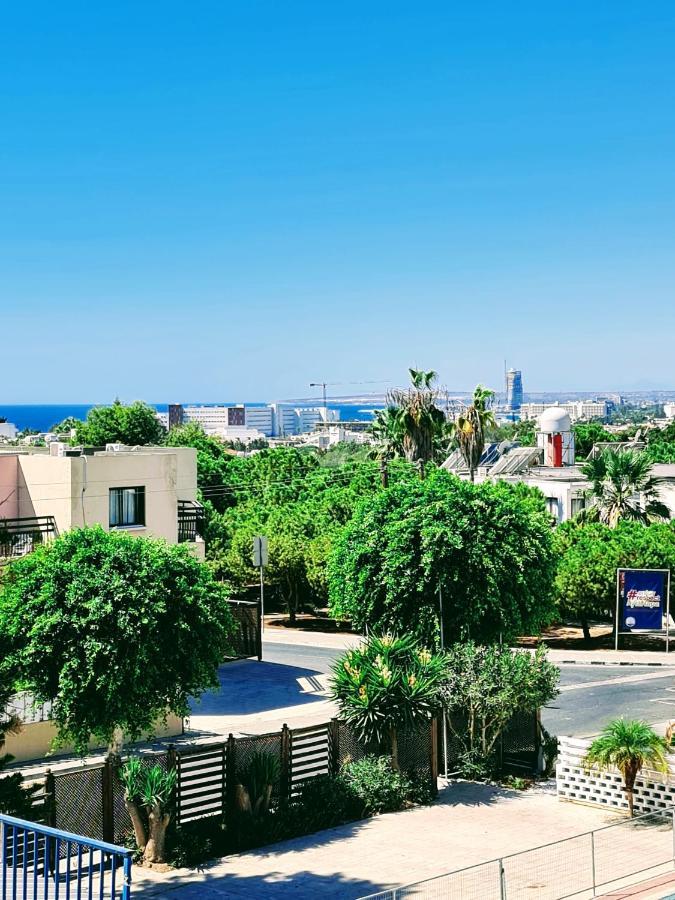 Hidden Lights Deluxe Apartment ไอยานาปา ภายนอก รูปภาพ